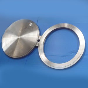 A182 F316L Spectacle Blind Flange, 20 Inch, Class 150 LB